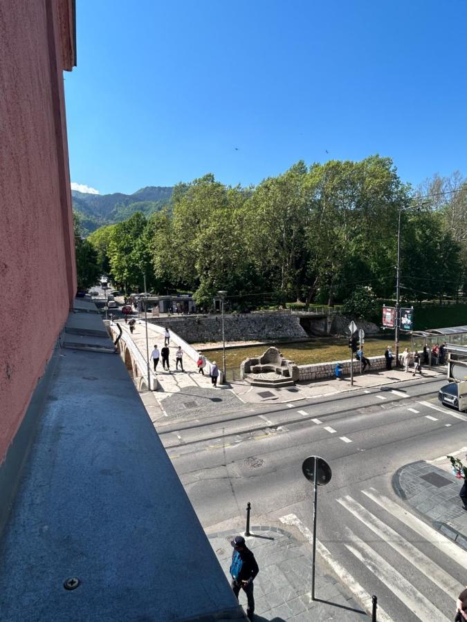 Latin Bridge Apartment Sarajevo Ngoại thất bức ảnh
